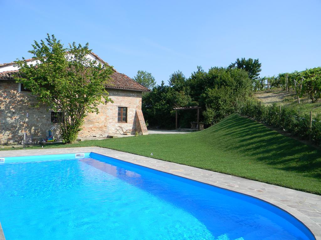 Residenza Ca D'Masseu Apartment Calamandrana Exterior photo